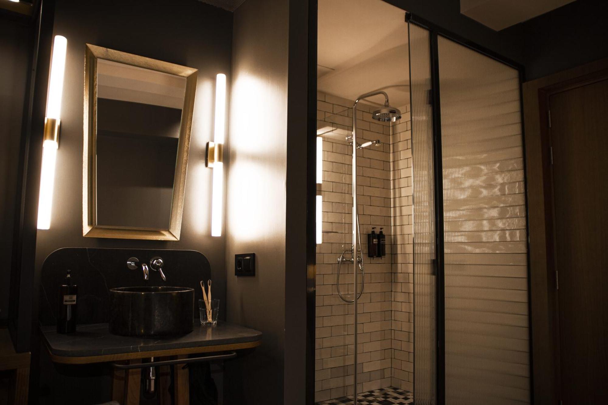Letoh Letoh Gran Via Hotel Мадрид Екстериор снимка